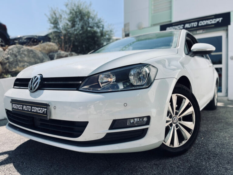 Volkswagen Golf 7 1.6 TDI Edition 110CH Bluemotion + Radar De Recul + GPS + 3ème Main + Garantie 12 Mois