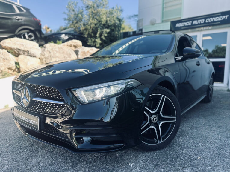 Mercedes CLASSE A 250 E 1.3 218CH AMG LINE + TO OUVRANT + CARPLAY + ECLAIRAGE D'AMBIANCE + ENTRETIEN CONSTRUCTEUR + GARANTIE CONSTRUCTEUR 08/2026