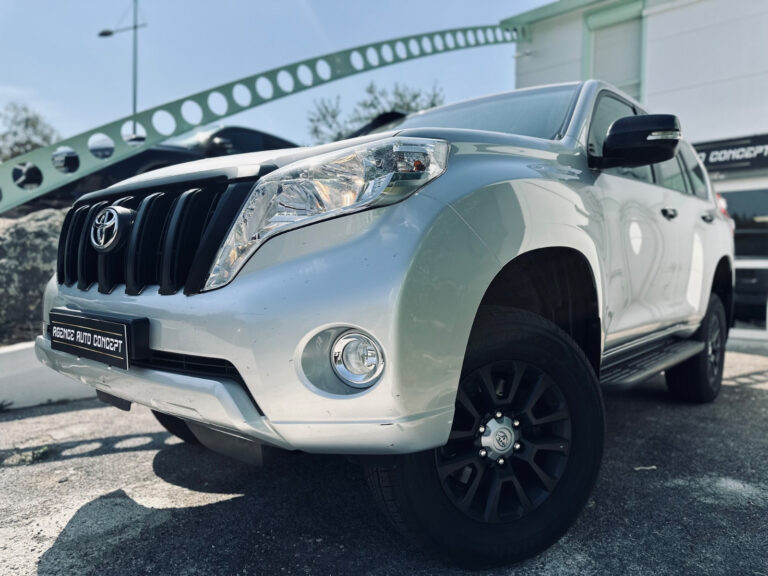 Toyota Land Cruiser 3.0 190CH KDJ 150 LIFE + KIT DE REHAUSSE OLD MAN EMU + CARPLAY + ENTRETIEN CONSTRUCTEUR + GARANTIE 12 MOIS