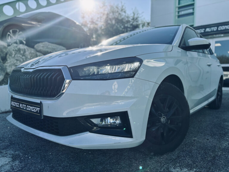 SKODA FABIA 1.0L MPI 80CH AMBITION + CARPLAY + ROUE DE SECOURS + GARANTIE 12 MOIS