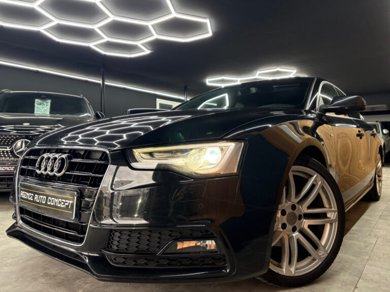 Audi A5 SPORTBACK 2.0 TDI 150 CV QUATTRO SLINE + TOIT OUVRANT + CARPLAY + ATTELAGE + GARANTIE 12 MOIS
