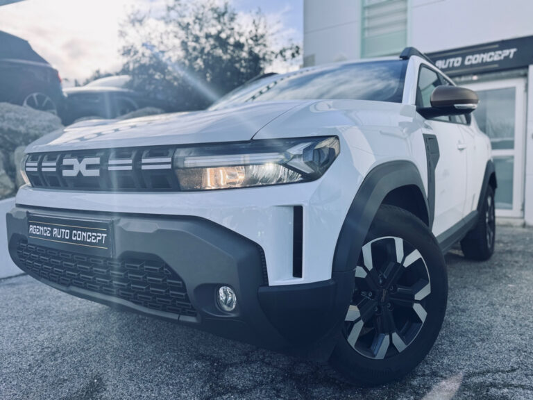  DACIA DUSTER 1.2L 130CH 4x4 EXTREME +1 ERE MAIN + GARANTIE CONSTRUCTEUR 2 ANS + CARPLAY + CAMERA DE RECUL + ATTELAGE