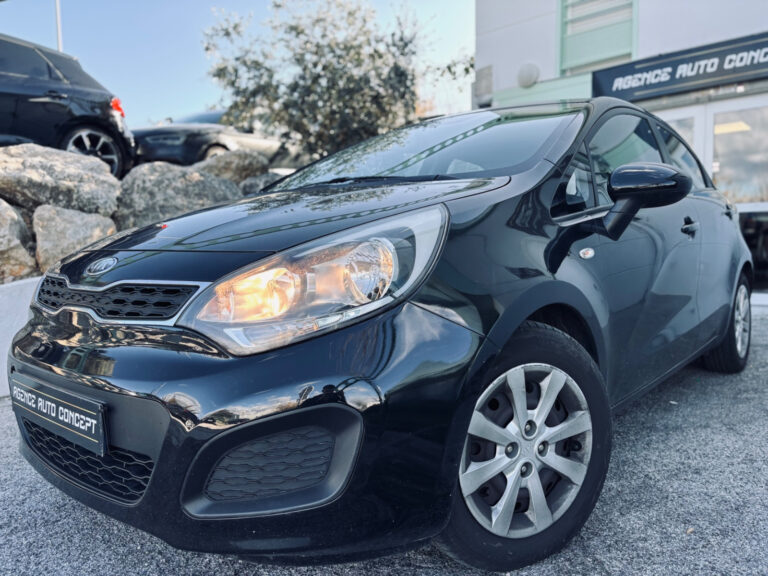 KIA Rio 1.2L CVVT 86CH 5P ACTIVE + 3EME MAIN + CARPLAY + REGULATEUR + GARANTIE 12 MOIS