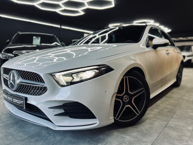 Mercedes CLASSE A 200 d DCT 2.0L 150 CH AMGLINE + PACK AMBIANCE + CARPLAY + SIÈGES CHAUFFANTS + NAVIGATION MBUX + RARDAR AV+AR + GARANTIE 12 MOIS