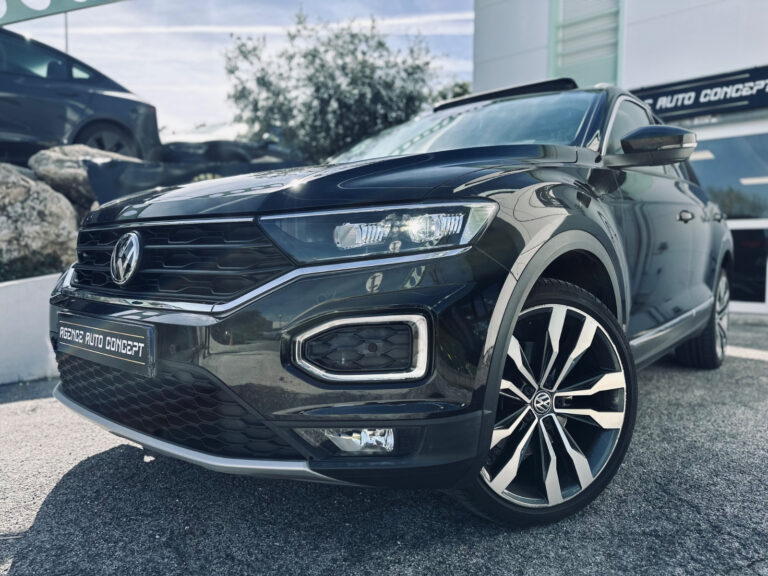 Volkswagen t-ROC 2.0 TDI 150CH CARAT Exclusive DSG7 + TOIT OUVRANT + CARPLAY + HAYON ELECTRIQUE + GARANTIE 12 MOIS