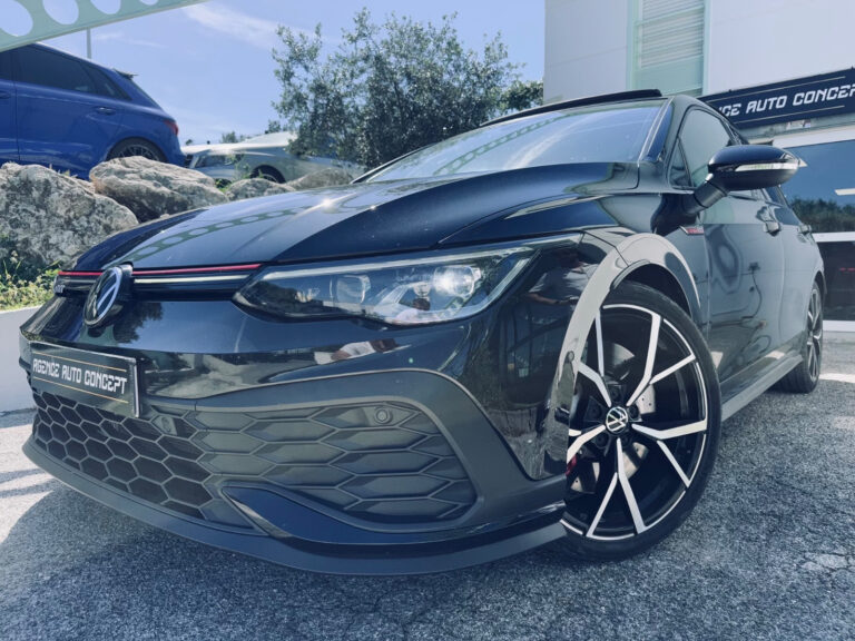 Volkswagen Golf GTI 2.0 300 CV CLUBSPORT + TOIT OUVRANT + SIEGES CUIR + CAMERA + CARPLAY + HARMAN KARDON + GARANTIE 12 MOIS