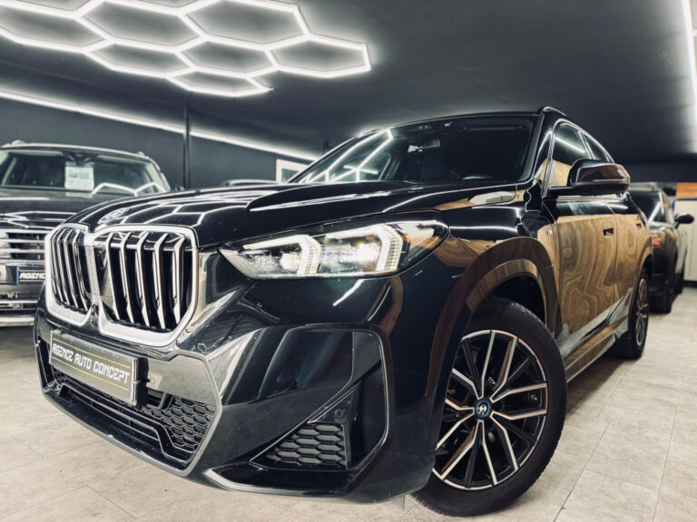 BMW X1 30 e xDrive 326 CH DKG7 M-Sport 1ERE MAIN + FULL LED + GPS + CARPLAY + CAMERAS 360 + ATH + GARANTIE BMW 09/2026