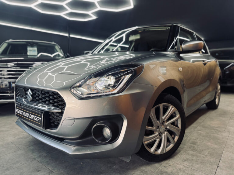 SUZUKI SWIFT 1.2 DUALJET Hybrid 83 CH BVA 6 Pack 2EME MAIN + CARPLAY + CAMERA + ACC + GARANTIE SUZUKI 11/2026