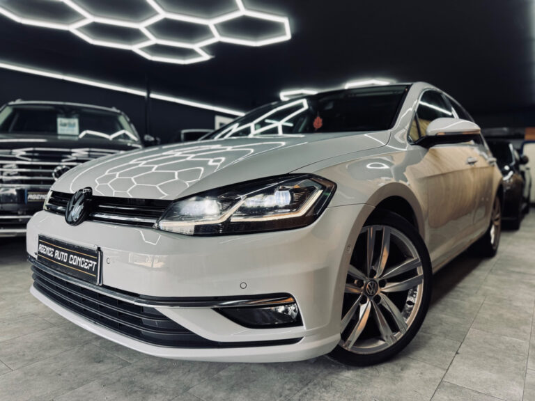 Volkswagen Golf VII 1.4 TSI 125 CH DSG7 Carat 2EME MAIN + GPS + CARPLAY + CAMERA + JA18 + FULL LED + GARANTIE 12 MOIS