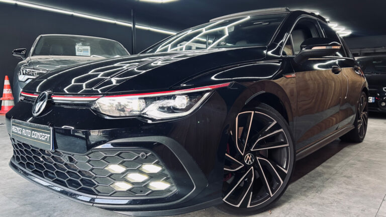  Volkswagen Golf VIII Berline 2.0 GTI 245 DSG +CARPLAY+TOIT OUVRANT + CAMERA +ACC + LIGHT ASSIST +LANE ASSIST +GARANTIE 12 MOIS CONSTRUCTEUR 