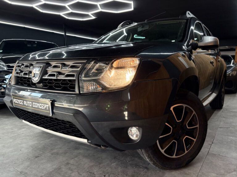 DACIA DUSTER PRESTIGE 4x4 1.2 TCe 125CH + ÉCRAN TACTILE + BLUETOOTH + RADARS DE RECUL + 3EME MAIN + GARANTIE 12 MOIS