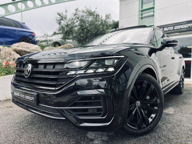  Volkswagen Touareg R 3.0 462CH 4Motion eHybrid + TOIT OUVRANT + SIEGES CHAUFF/VENTILES/ELEC+ DYNAUDIO + AFF. TETE HAUTE + ATTELAGE+ENTRETIEN CONSTRUCTEUR + GARANTIE 12 MOIS