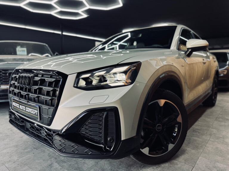 Audi Q2 35 TFSI 150 CH S-Tronic 7 S-Line 1ERE MAIN + CARPLAY + CAMERA + FULL LED + JA18 + GARANTIE AUDI 05/2027