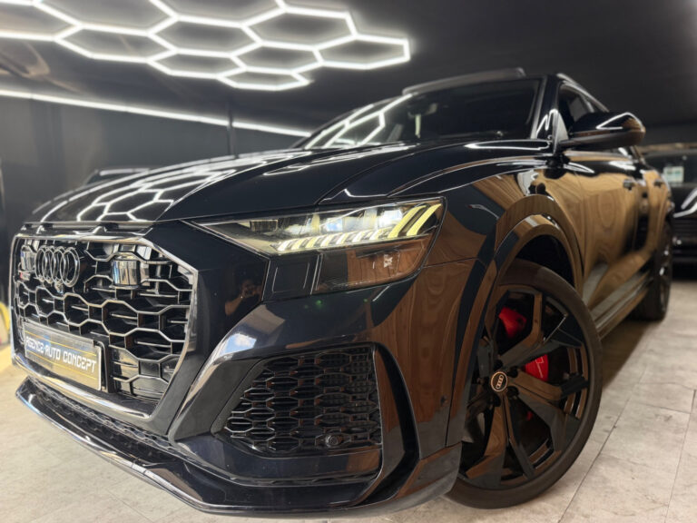  Audi RS Q8 4.0 V8 600 CV + TOIT OUVRANT + PACK CARBONE + ATTELAGE ELECTRIQUE + SUIVI AUDI + GARANTIE 12 MOIS