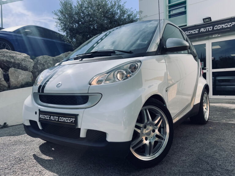 Smart Fortwo 1.0L 84CH Passion + 2EME MAIN + PACK BRABUS + TOIT PANNORAMIQUE + GARANTIE 12 MOIS