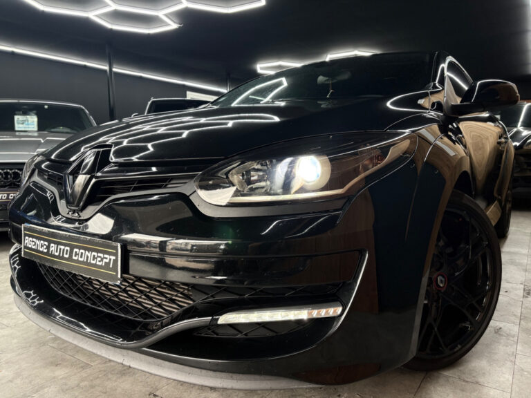 Renault Mégane III RS 2.0T 265ch BVM6 + FULL BLACK + LED + GPS + RS MONITOR + JA19 + GARANTIE 12 MOIS