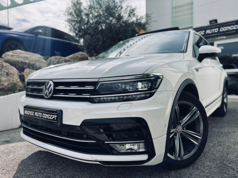 Volkswagen Tiguan 2.0L 150CH R-line + TOIT OUVRANT + CAMERA DE RECUL + ECLAIRAGE D'AMBIANCE + GARANTIE 12 MOIS